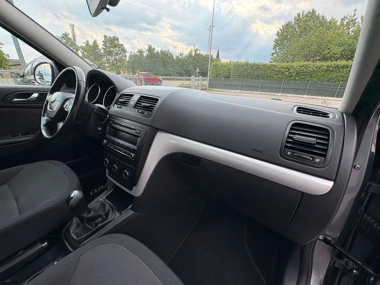 SKODA YETI 1.6 TDI KM 109.958 SI A NEOPATENTATI