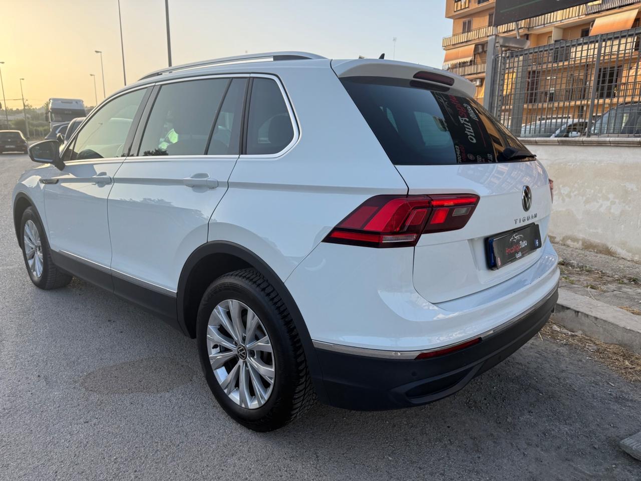 Volkswagen Tiguan 2.0 TDI 150 CV restyling DSG Life 2021