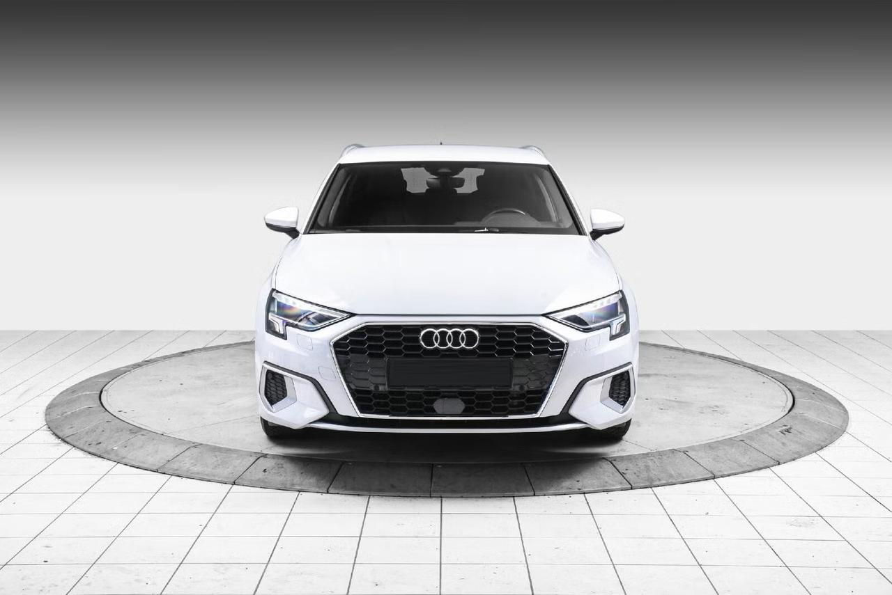 Audi A3 Sportback 40 TFSIe Advanced Business