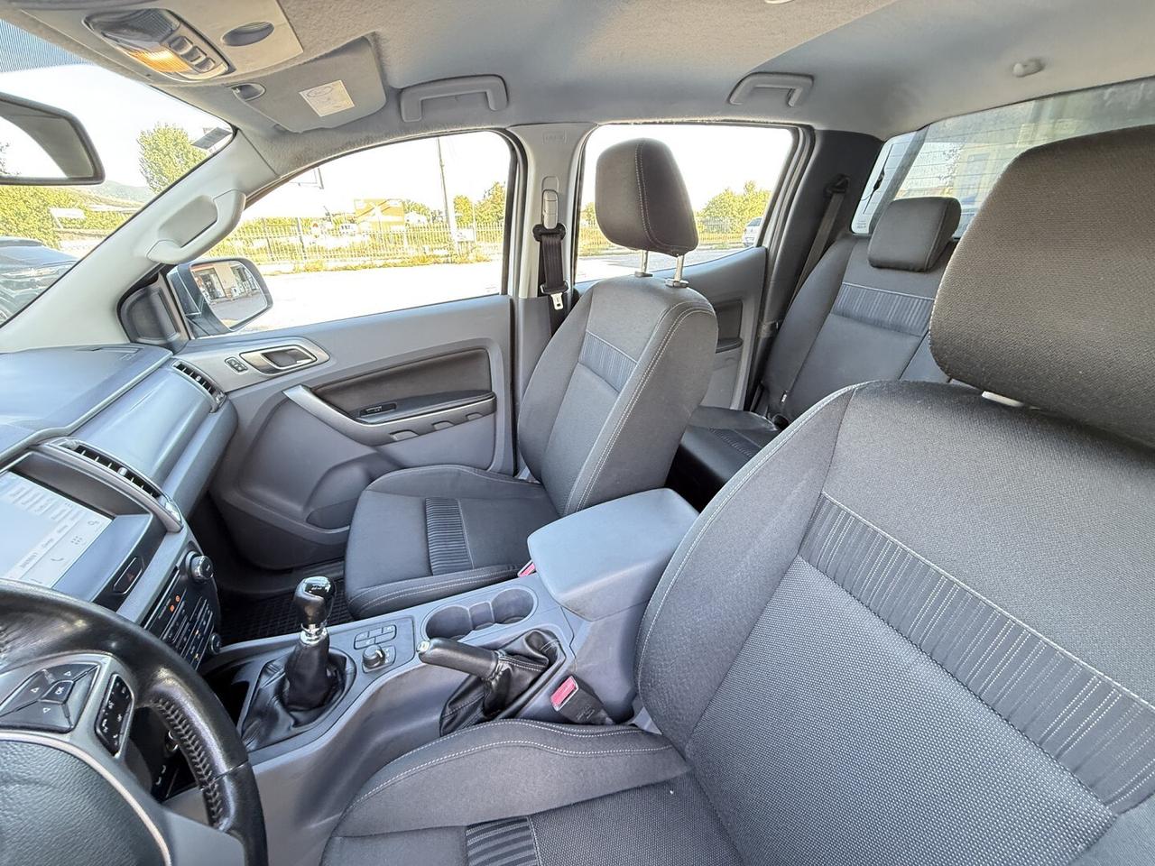 FORD RANGER 2.2 DOPPIA CABINA CAMBIO MANUALE