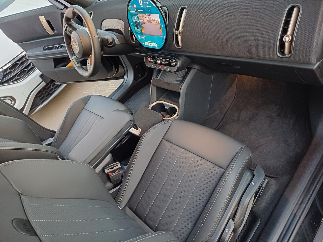 Mini Cooper Countryman C Favoured (XL)