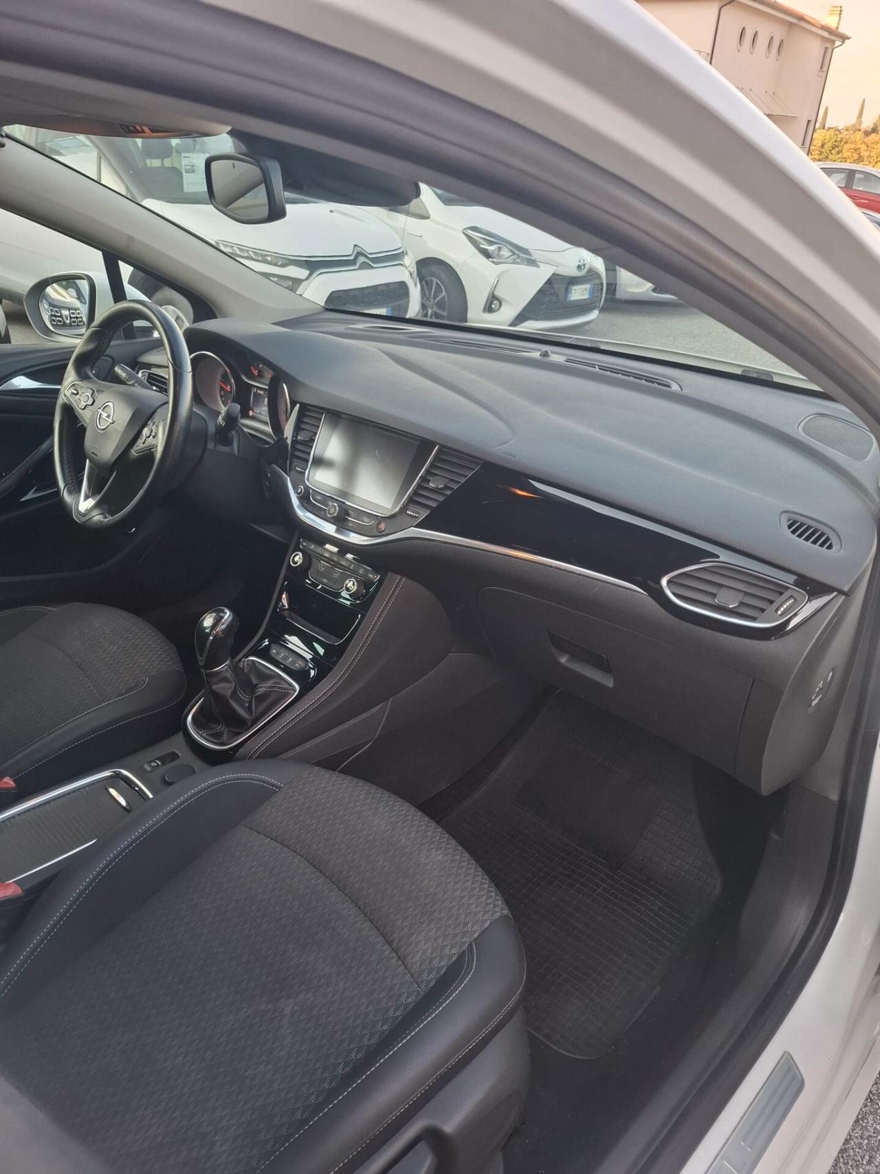 Opel Astra 1.6 CDTi 110CV SW Dynamic - 2016