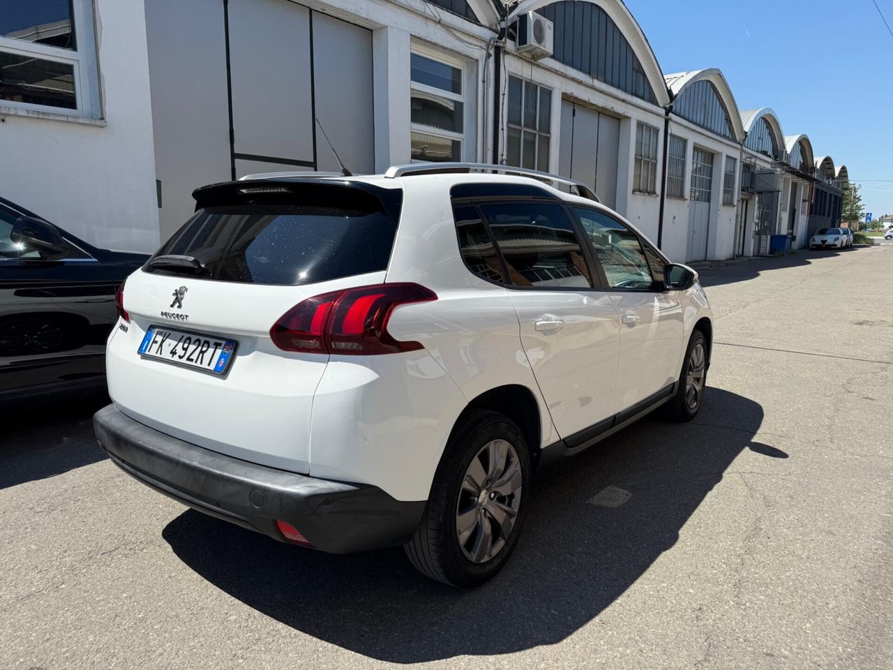Peugeot 2008 BlueHDi 100 GT Line