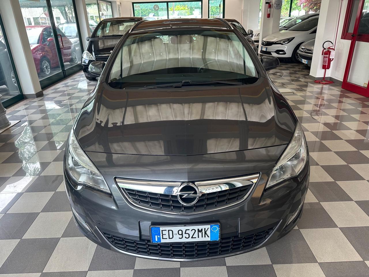Opel Astra 1.7 CDTI 110CV Station Wagon Cosmo