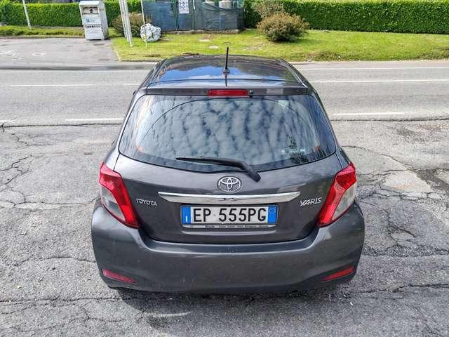Toyota Yaris Yaris III 2011 5p 1.0