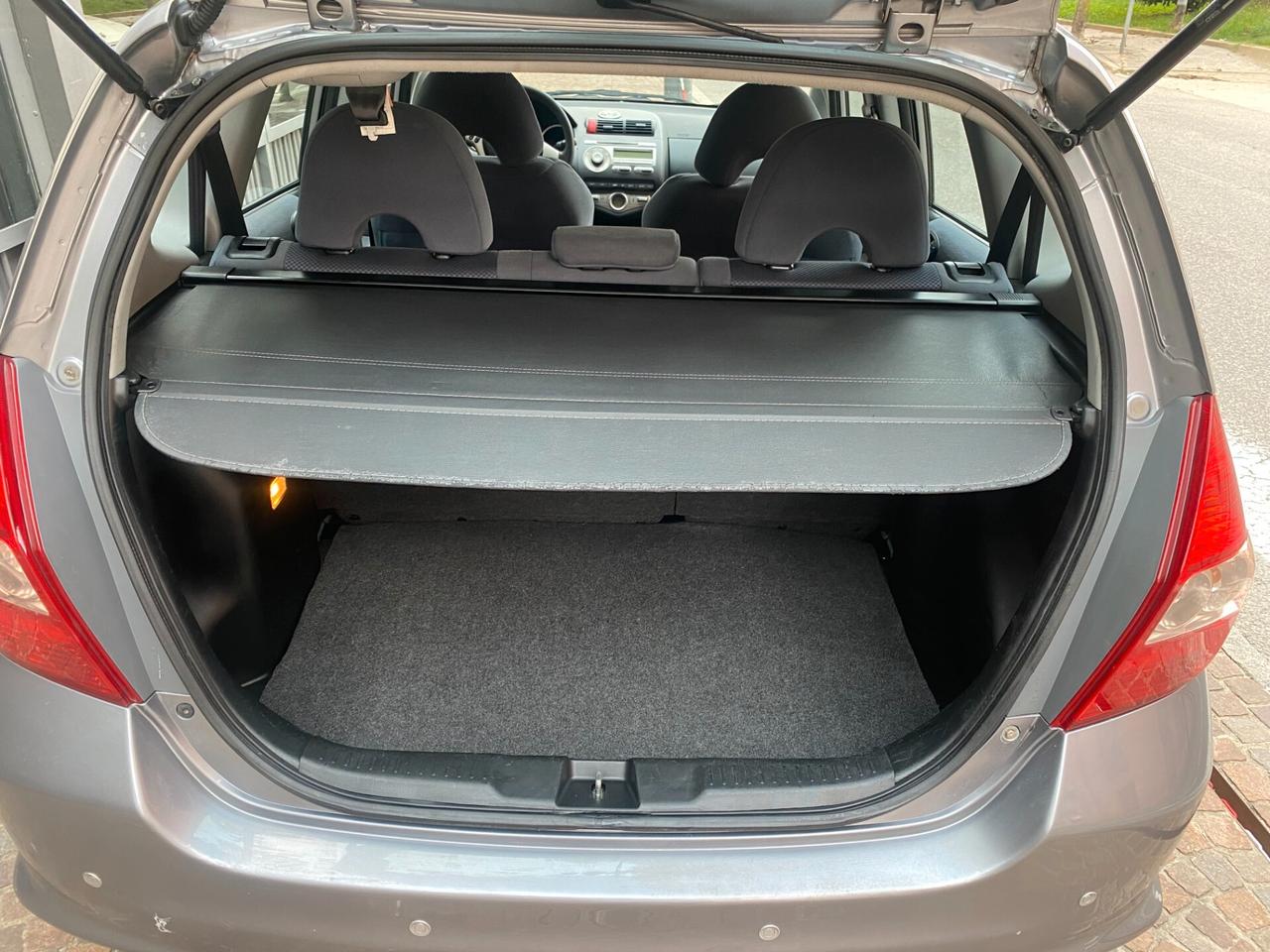 Honda Jazz 1.4 i-DSi Graphite VSA