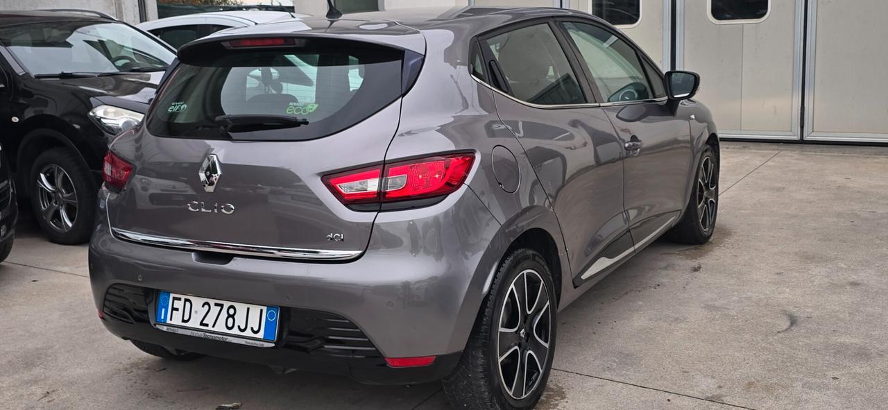 Renault Clio dCi 8V 90CV EDC Start&Stop 5 porte Energy Intens