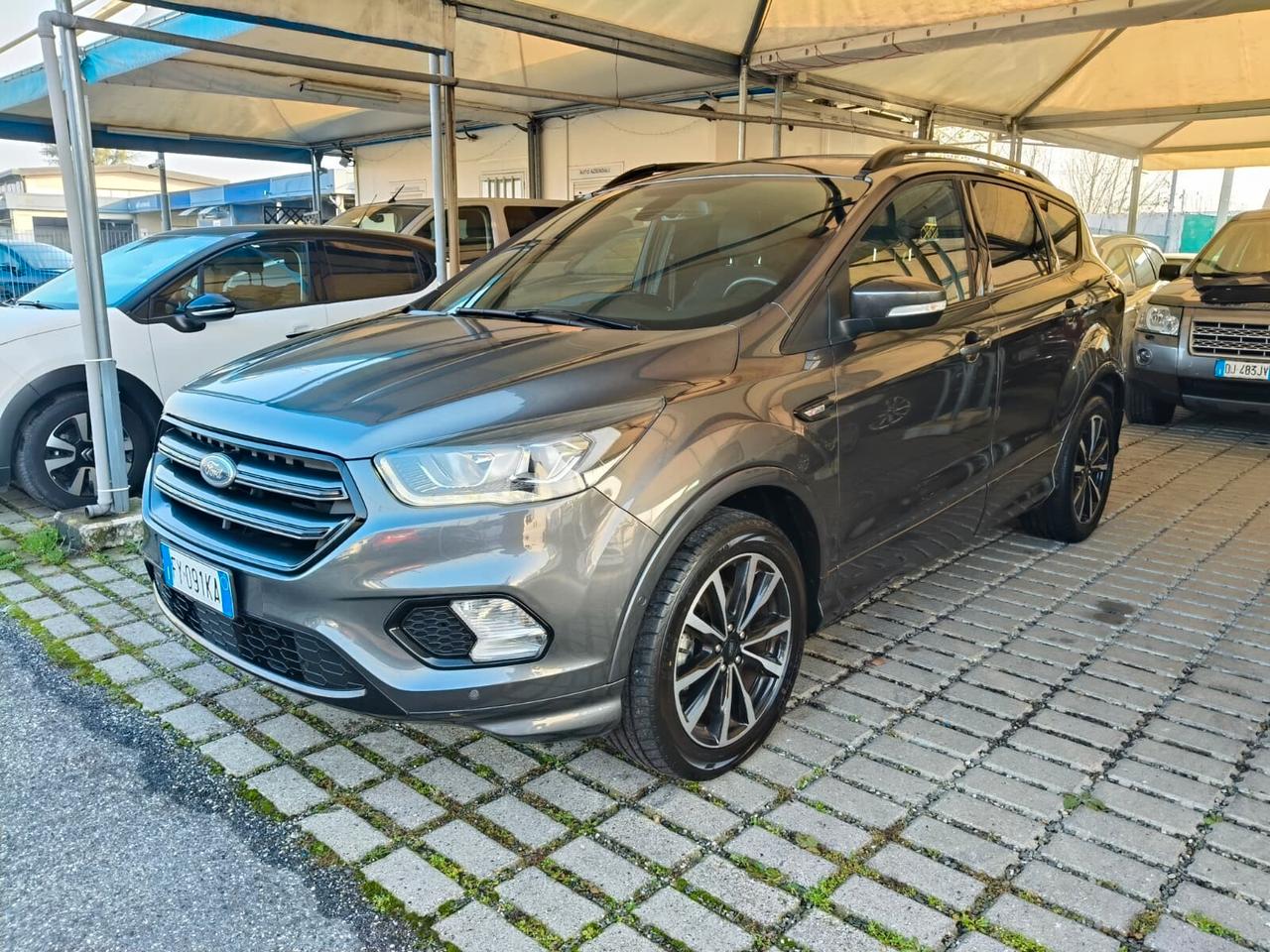 Ford Kuga 1.5 EcoBoost 120 CV S&S 2WD ST-Line