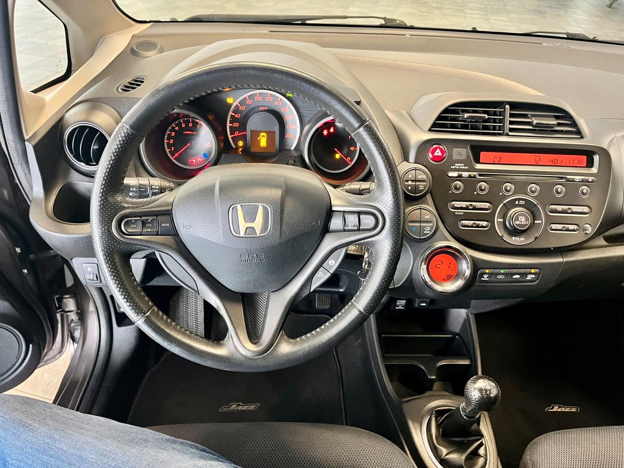 Honda Jazz 1.4 i-VTEC Elegance-NEOPATENTATI-