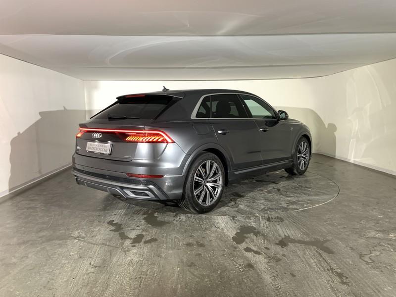 Audi Q8 45 3.0 tdi mhev sport quattro tiptronic