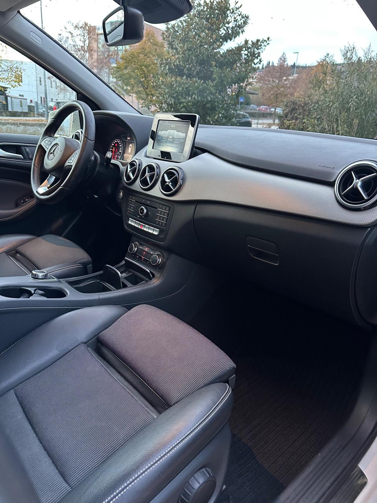 Mercedes-benz A 200 A 200 d Automatic Business