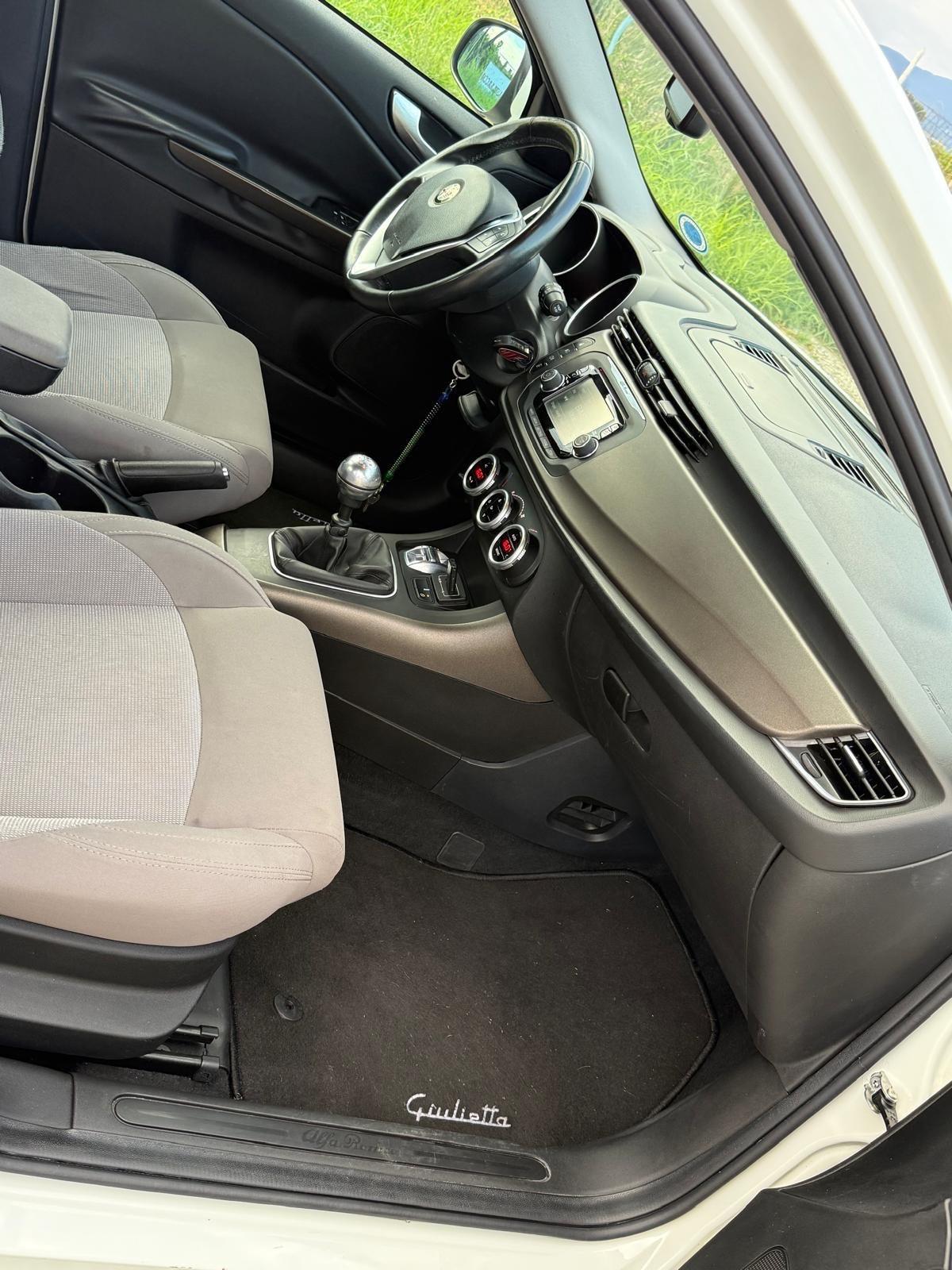 Alfa Romeo Giulietta 1.6 JTDm-2 120 CV Business