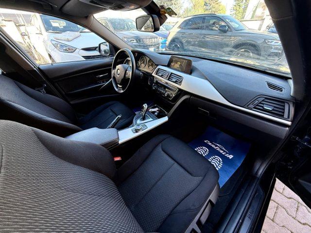 BMW 320 i Touring Business aut.