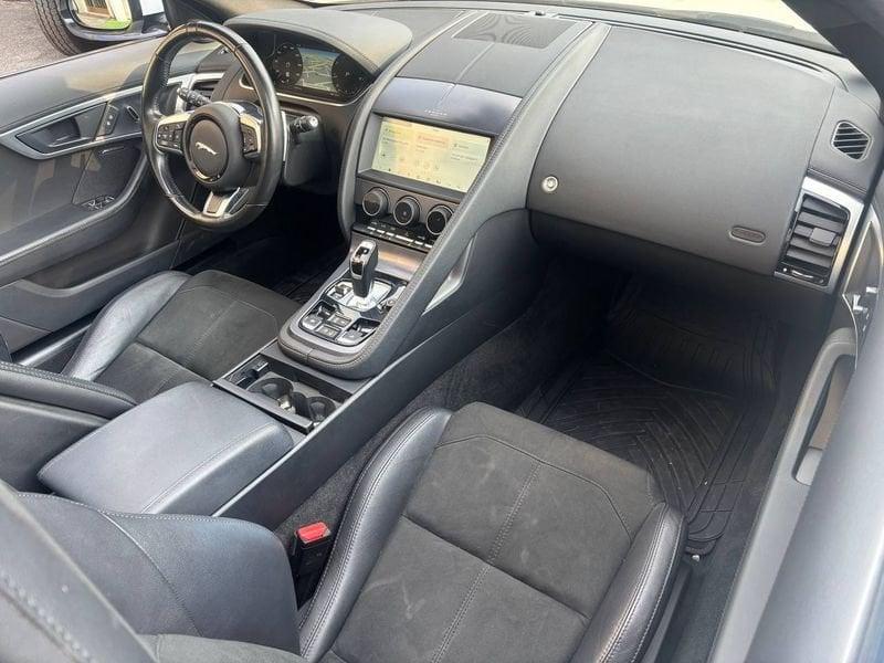 Jaguar F-Type CABRIO R-DYNAMIC 2.0 Benzina 300cv