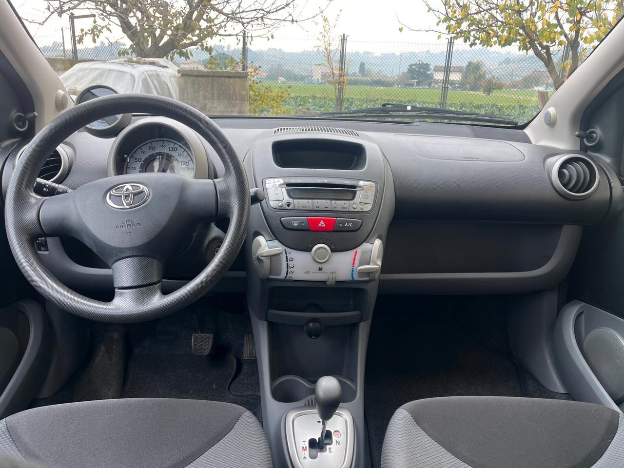 Toyota Aygo 1.0 12V VVT-i 5 porte Sol