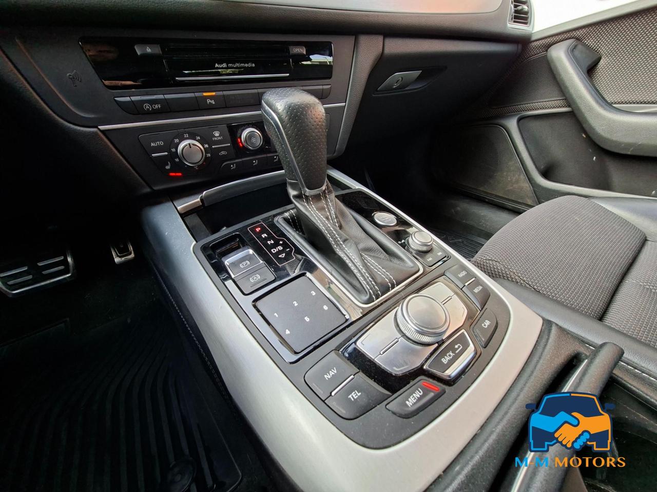 AUDI A6 AVANT S LINE gancio traino