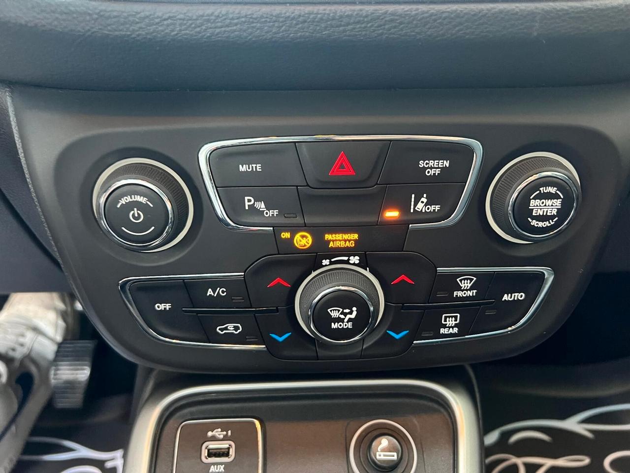 JEEP COMPASS 1.6 MJT LONGITUDE 120CV PELLE NAVI CAM ANNO 2020