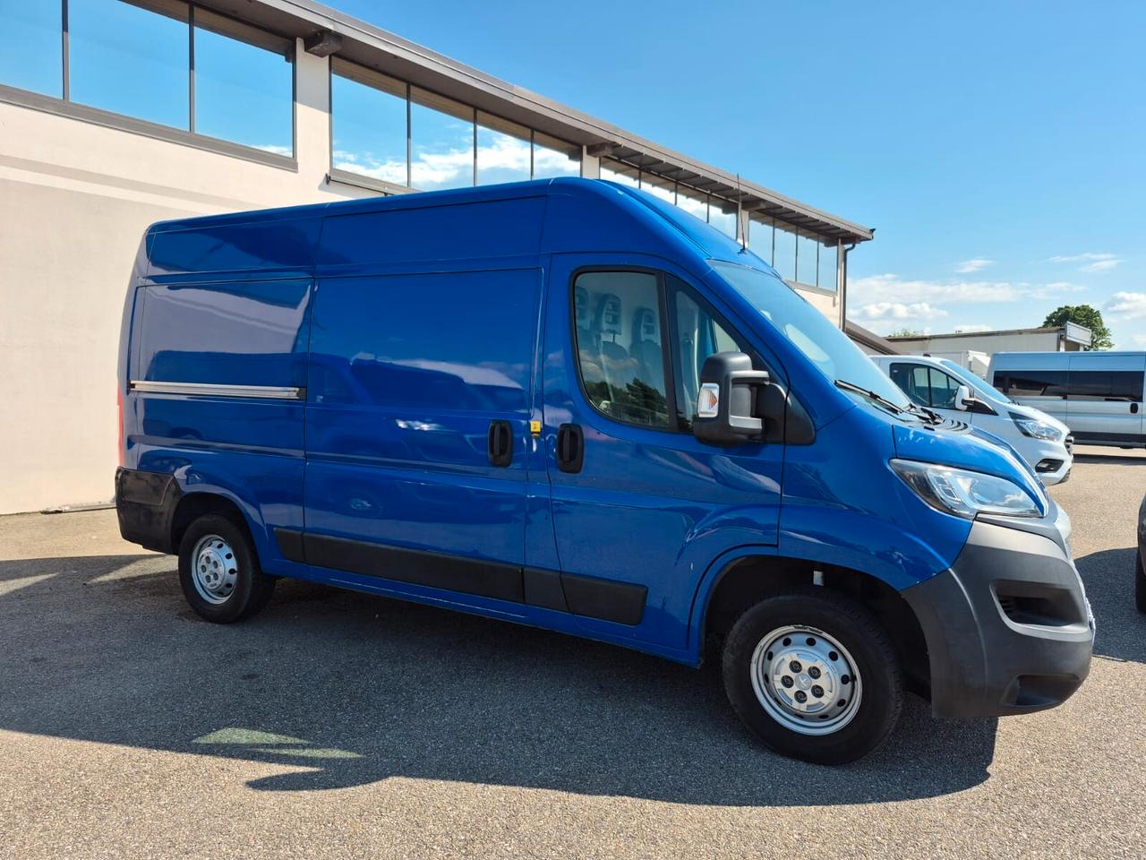 Peugeot Boxer 330 2.2 BlueHDi 140 S&S PC-TN Furgone