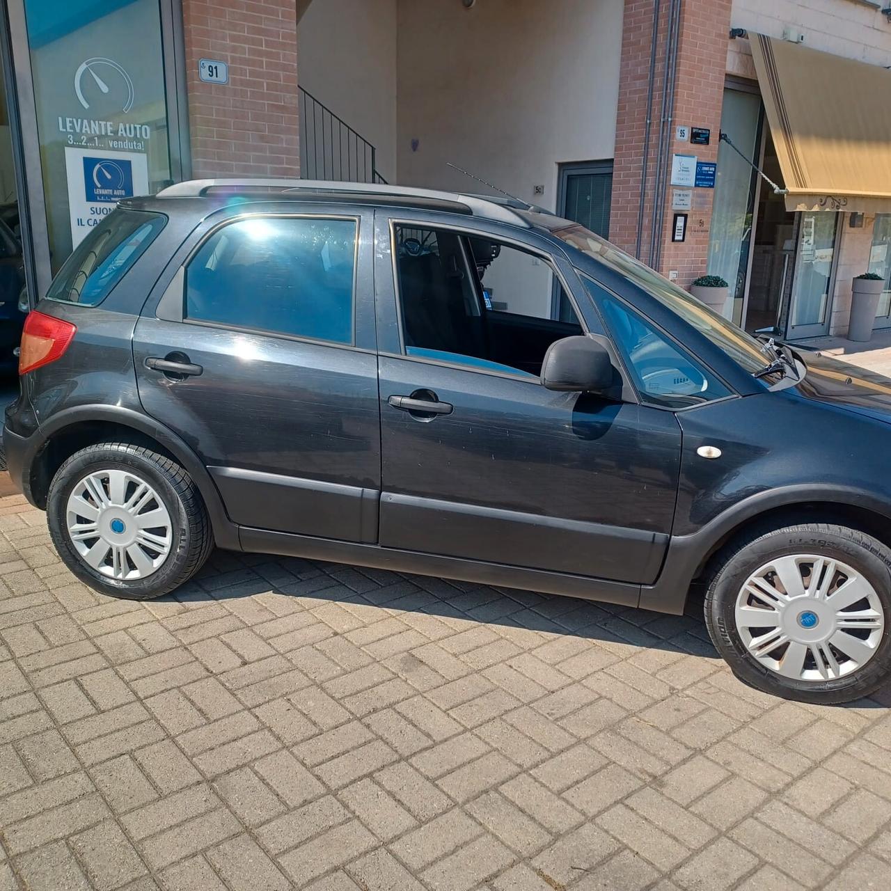 FIAT SEDICI 1.6 4X4 MOTORE A CATENA
