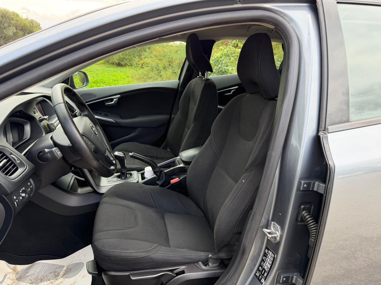 Volvo V40 Diesel- Anche Permuta-Neopatentati