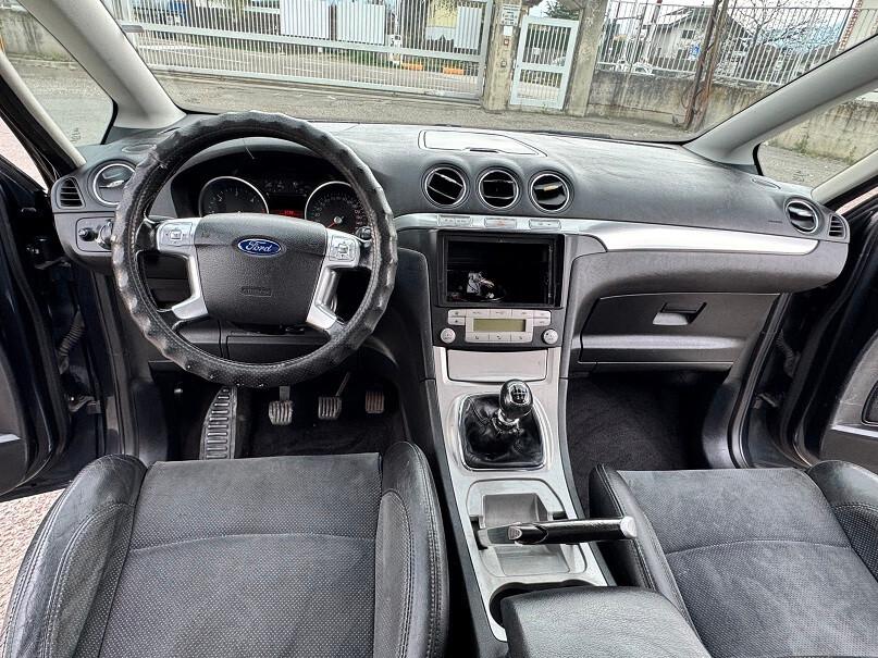 Ford S-Max 2.0 TDCi 140CV DPF