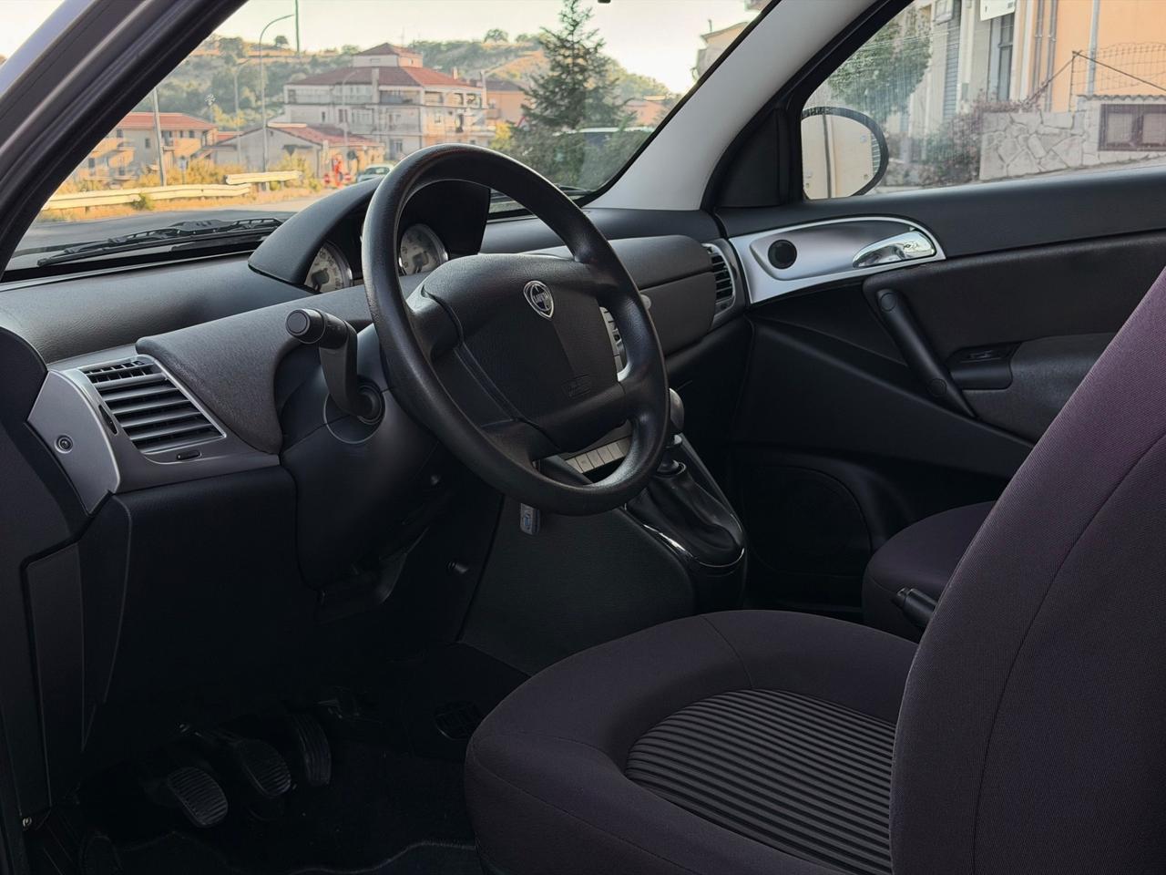 Lancia Ypsilon 1.2 69 CV Platino - SOLI 31.000KM