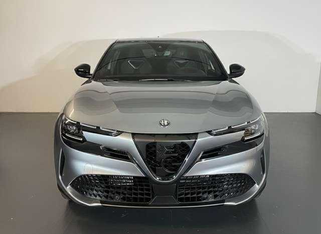 Alfa Romeo Junior 1.2 Hybrid 145cv Speciale + Sabelt + Led Matrix
