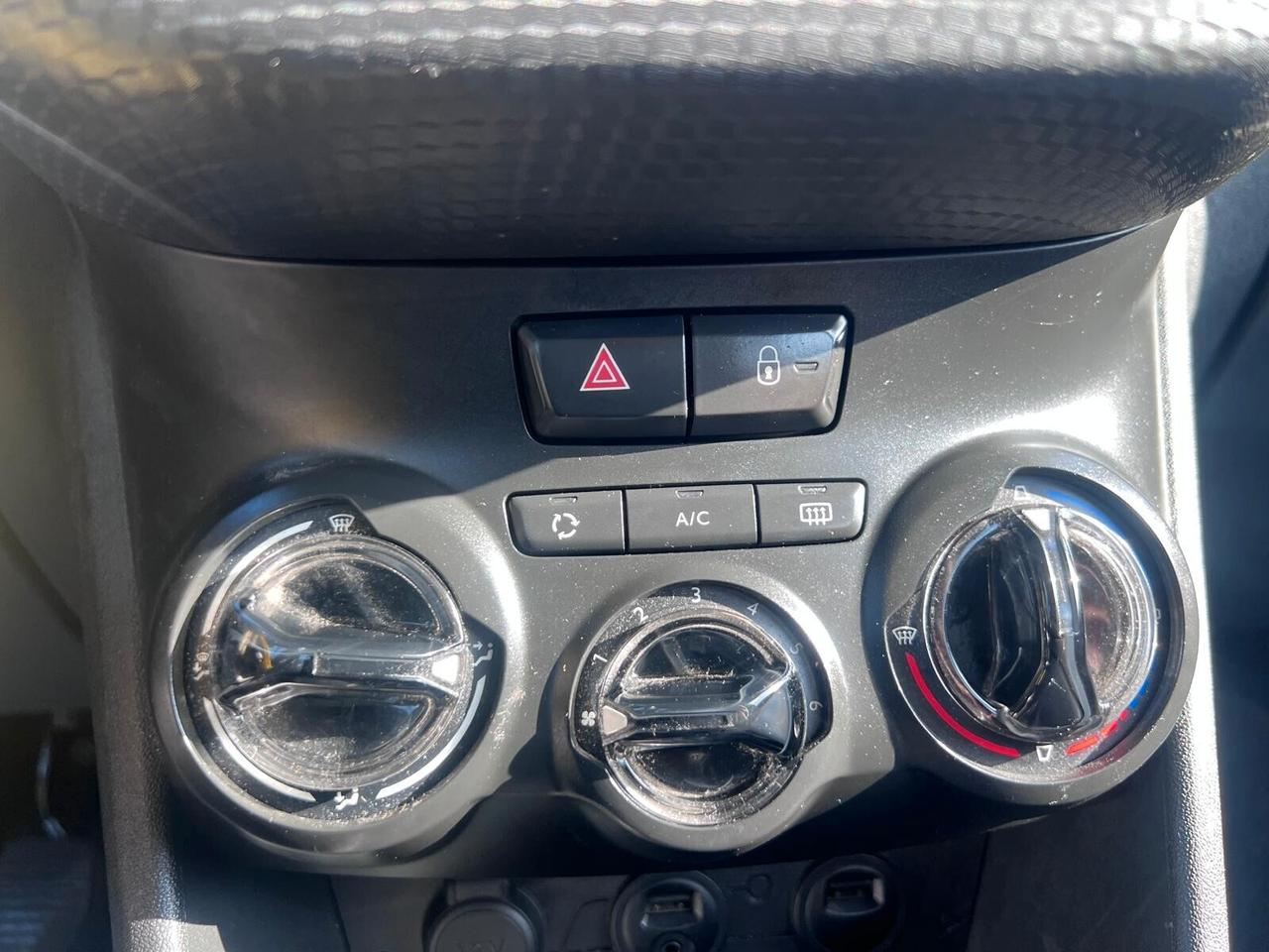 Peugeot 2008 1.2 VTi 82CV Allure