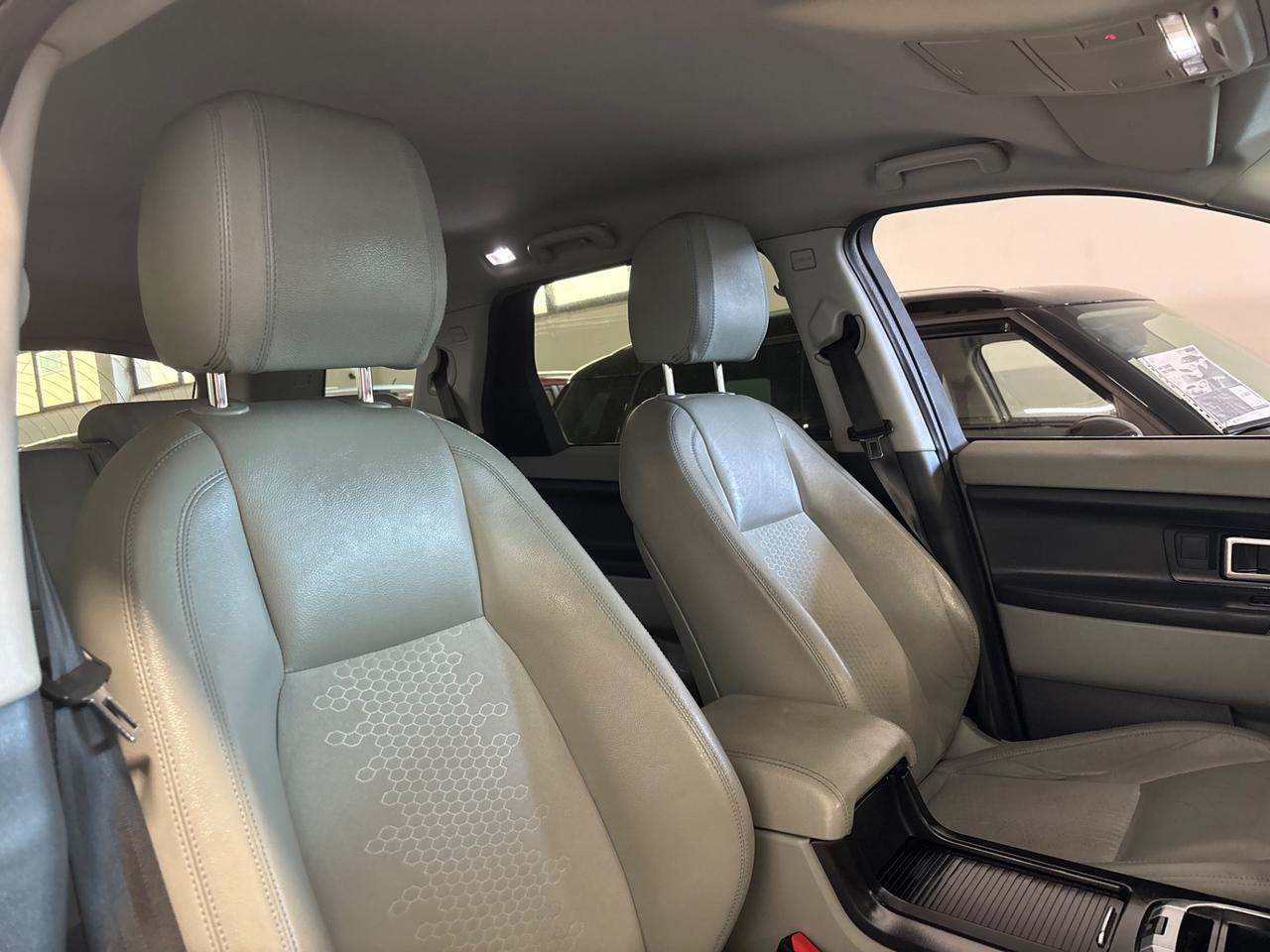 Land Rover Discovery Sport 2.0 TD4 HSE Luxury