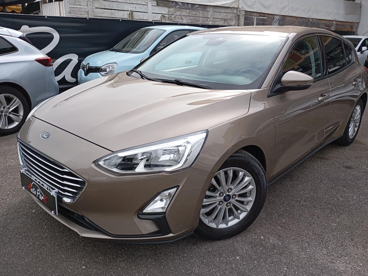 Ford Focus 5P 1.0 EcoBoost 125CV Titanium Aut.