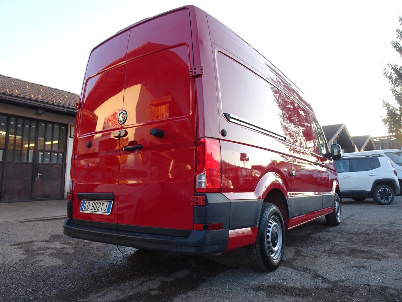 Volkswagen Crafter 35 2.0 TDI 140CV PM-TM Furgone Business