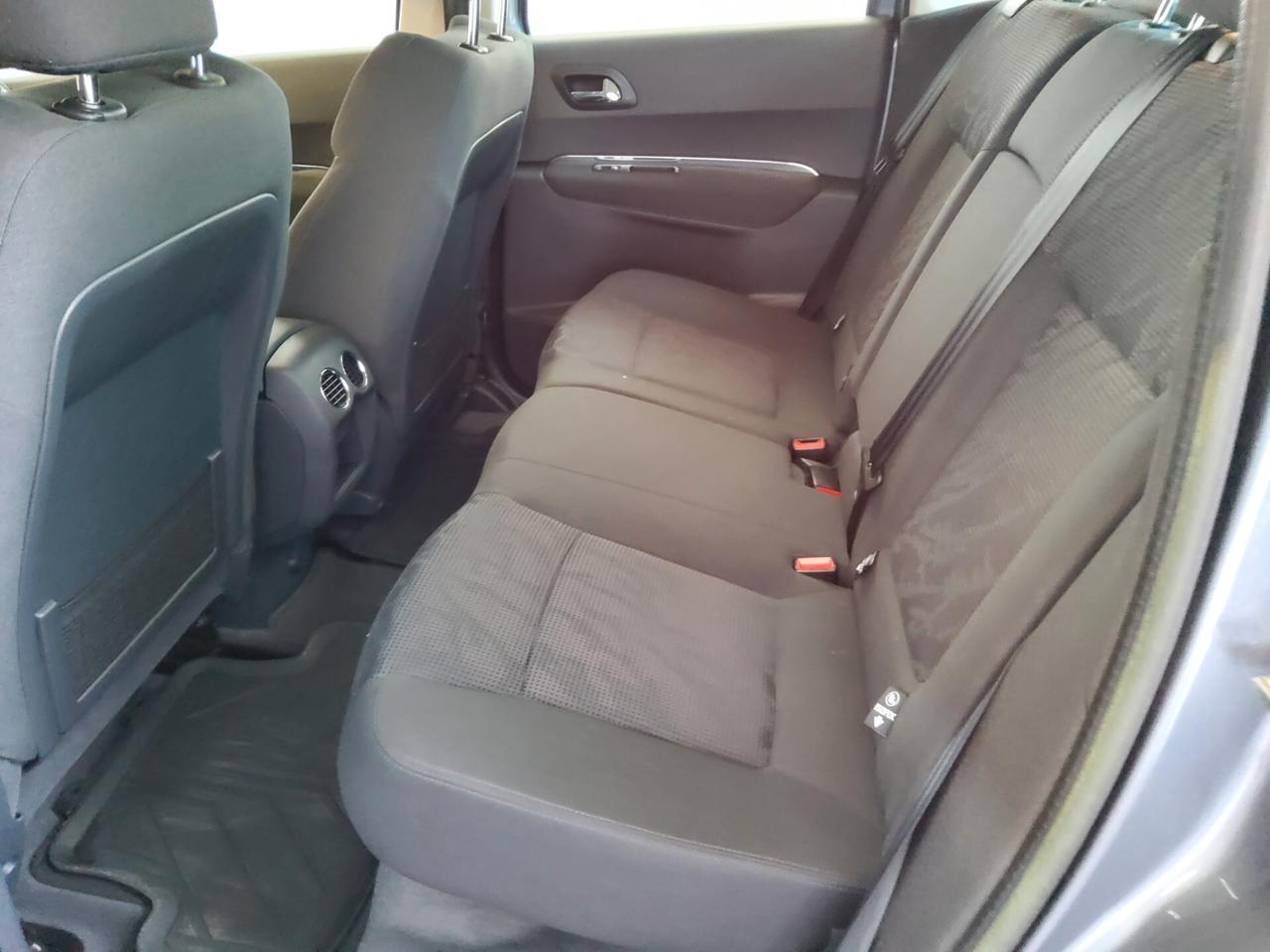 Peugeot 3008 1.6 e-HDi 112CV cambio robotizzato Stop&Start Access