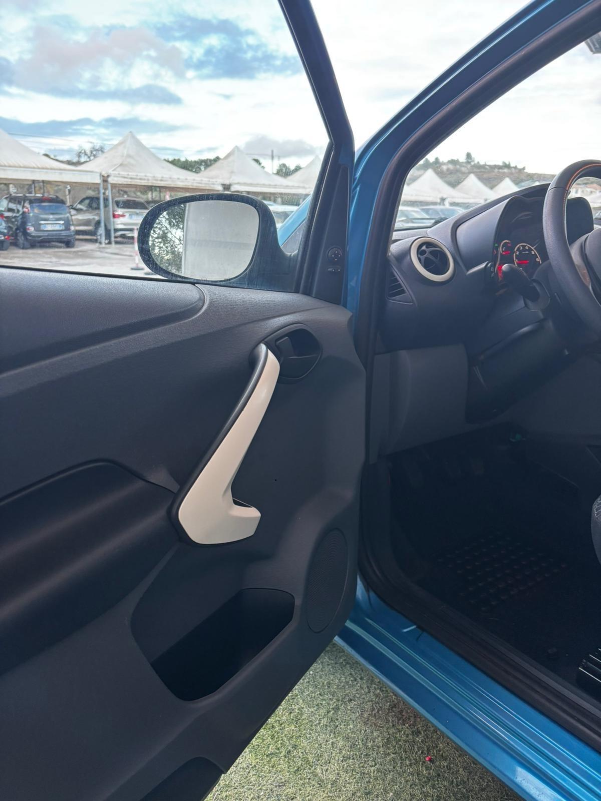 Ford Ka 1.2 8V 69CV Titanium