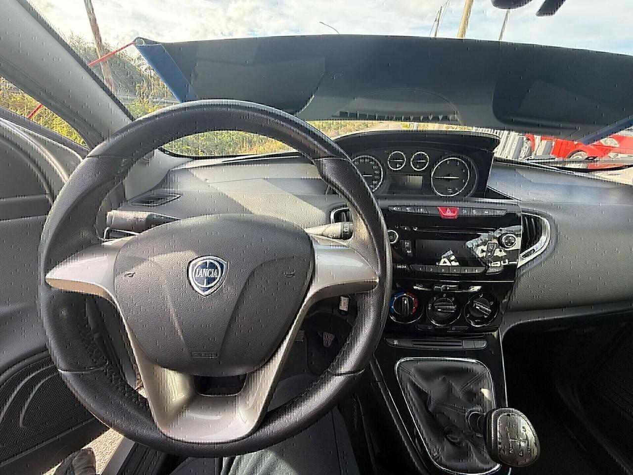 Lancia Ypsilon 1.3 MJT 16V 95 CV 5 porte S&S Platinum