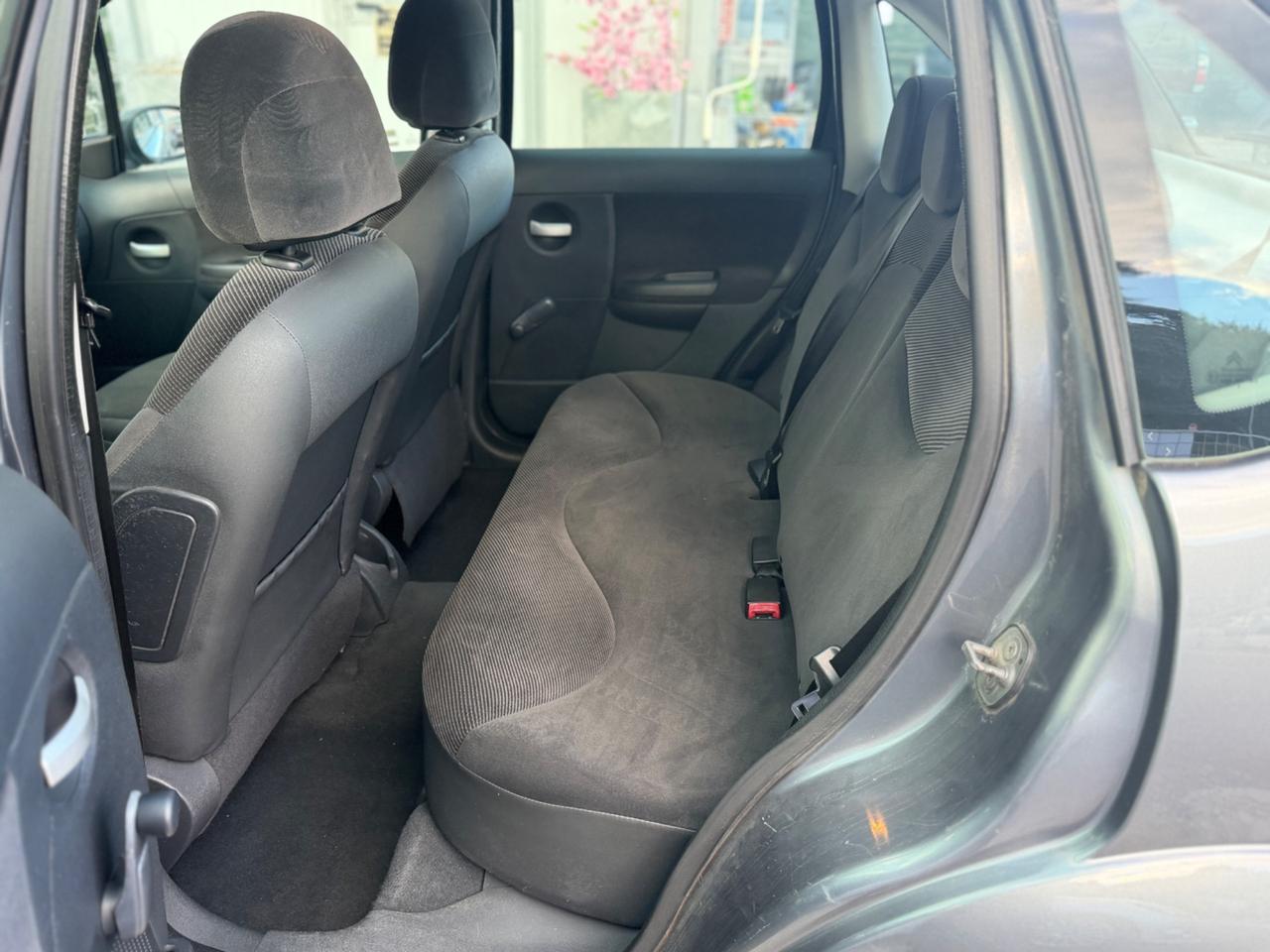 Citroen C3 1.4 HDi 70CV airdream Gold by Pinko