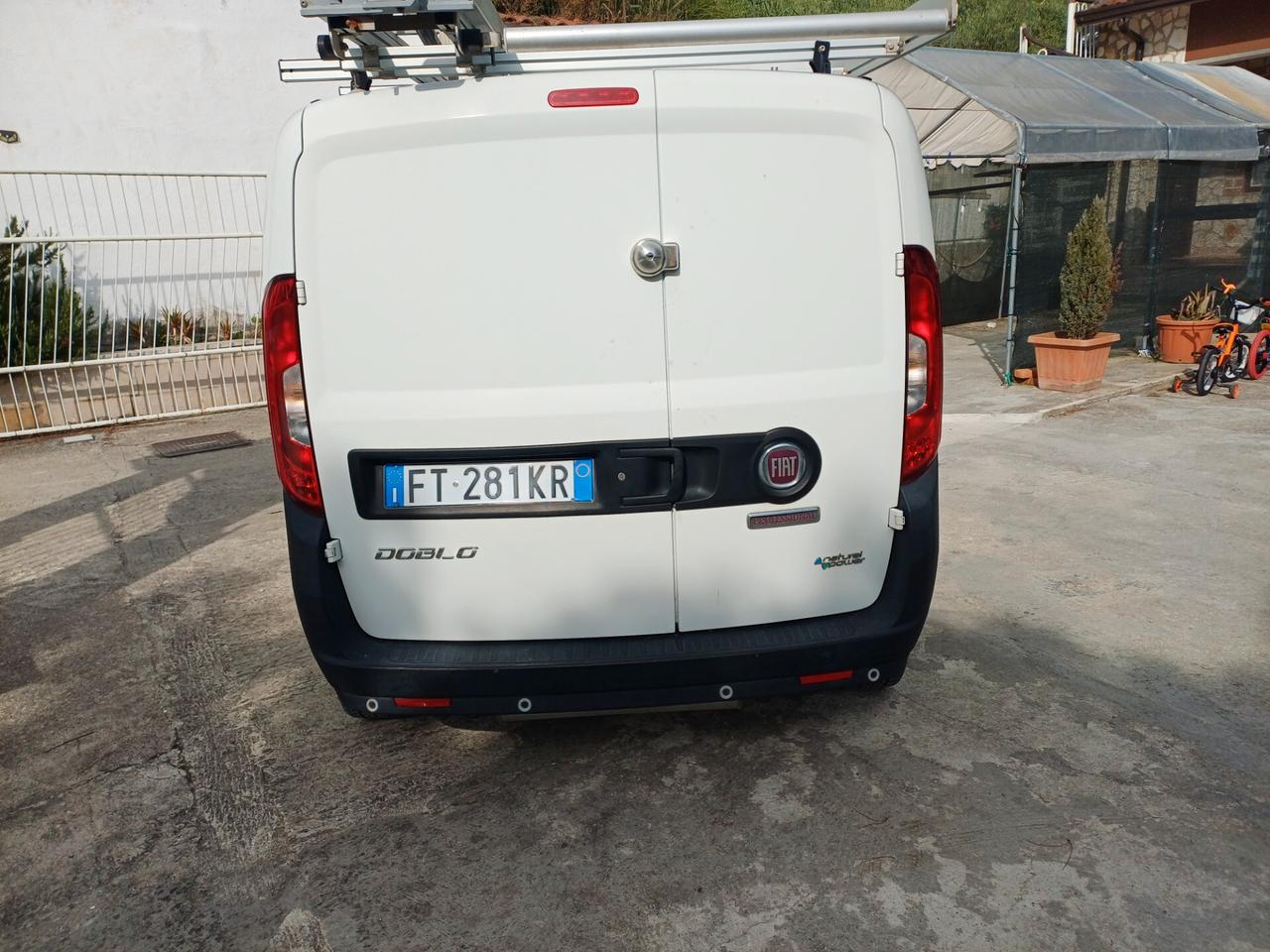 Fiat Doblo attrezzato officina mobile