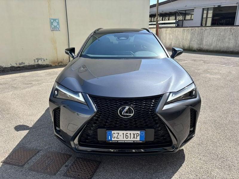 Lexus UX 300h Hybrid F-Design 2WD