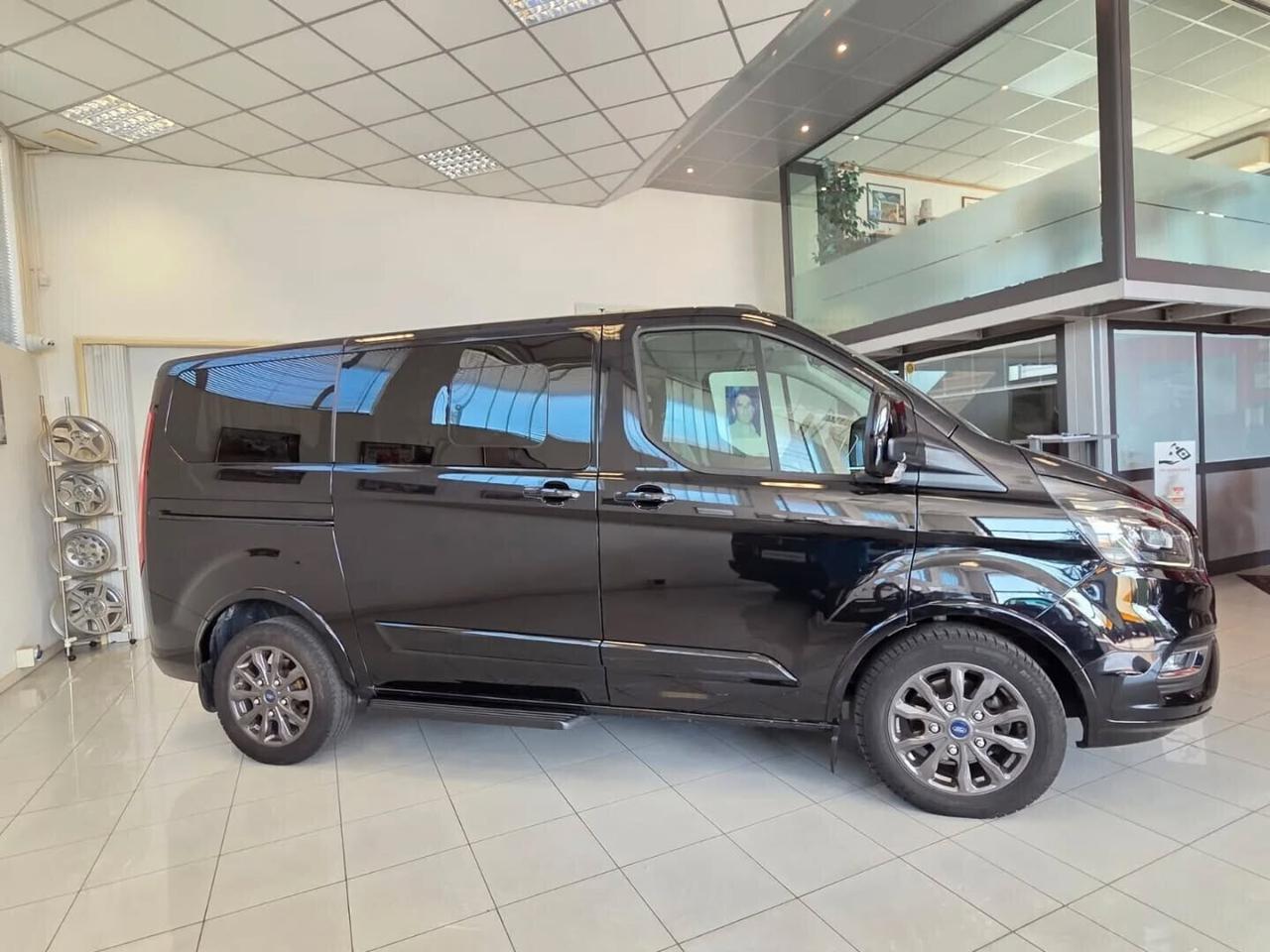 Ford Tourneo Custom 2.0 185CV Titanium X NAZIONALE