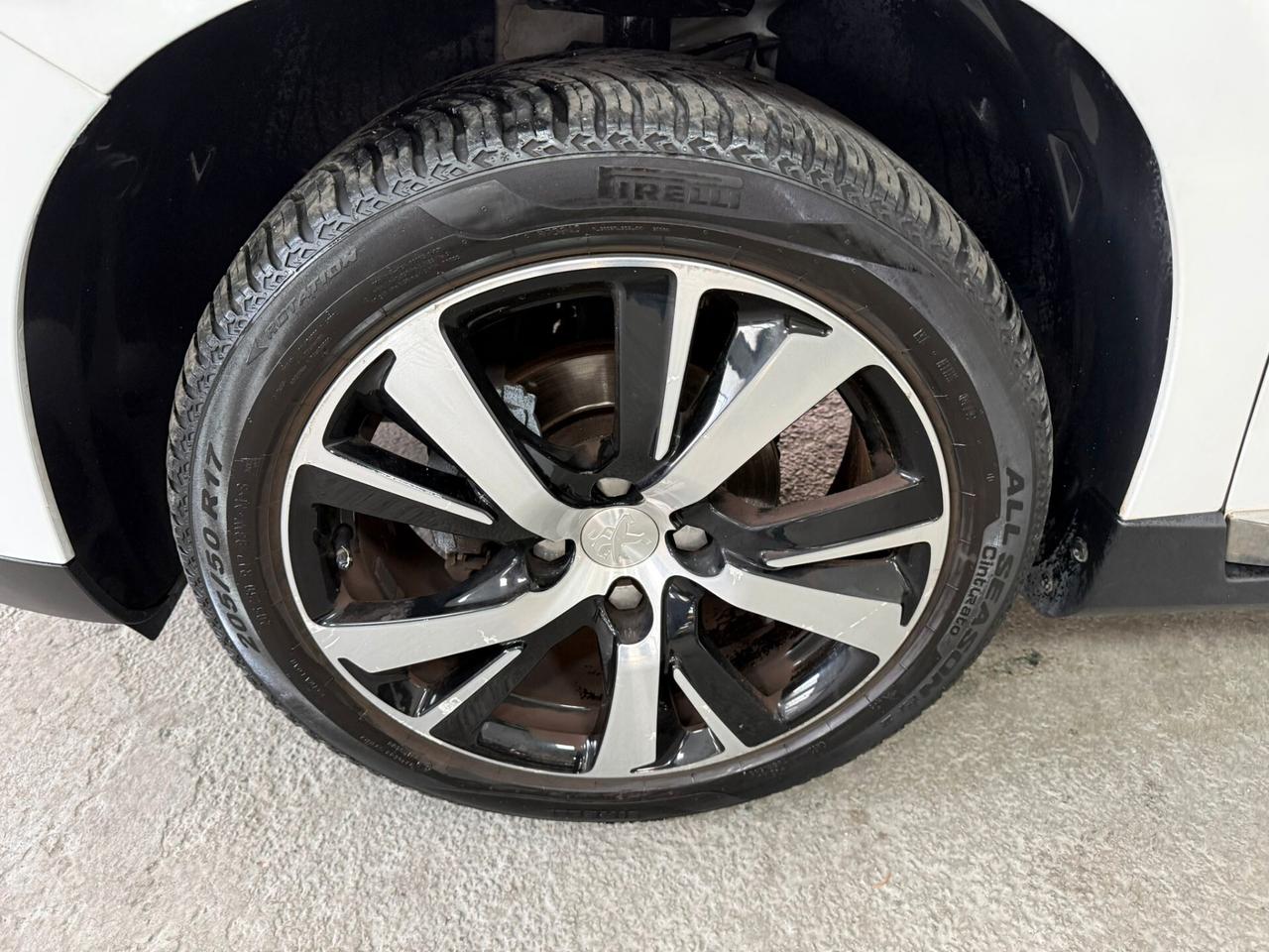 Peugeot 2008 1.6 Hdi 92cv Tetto panoramico