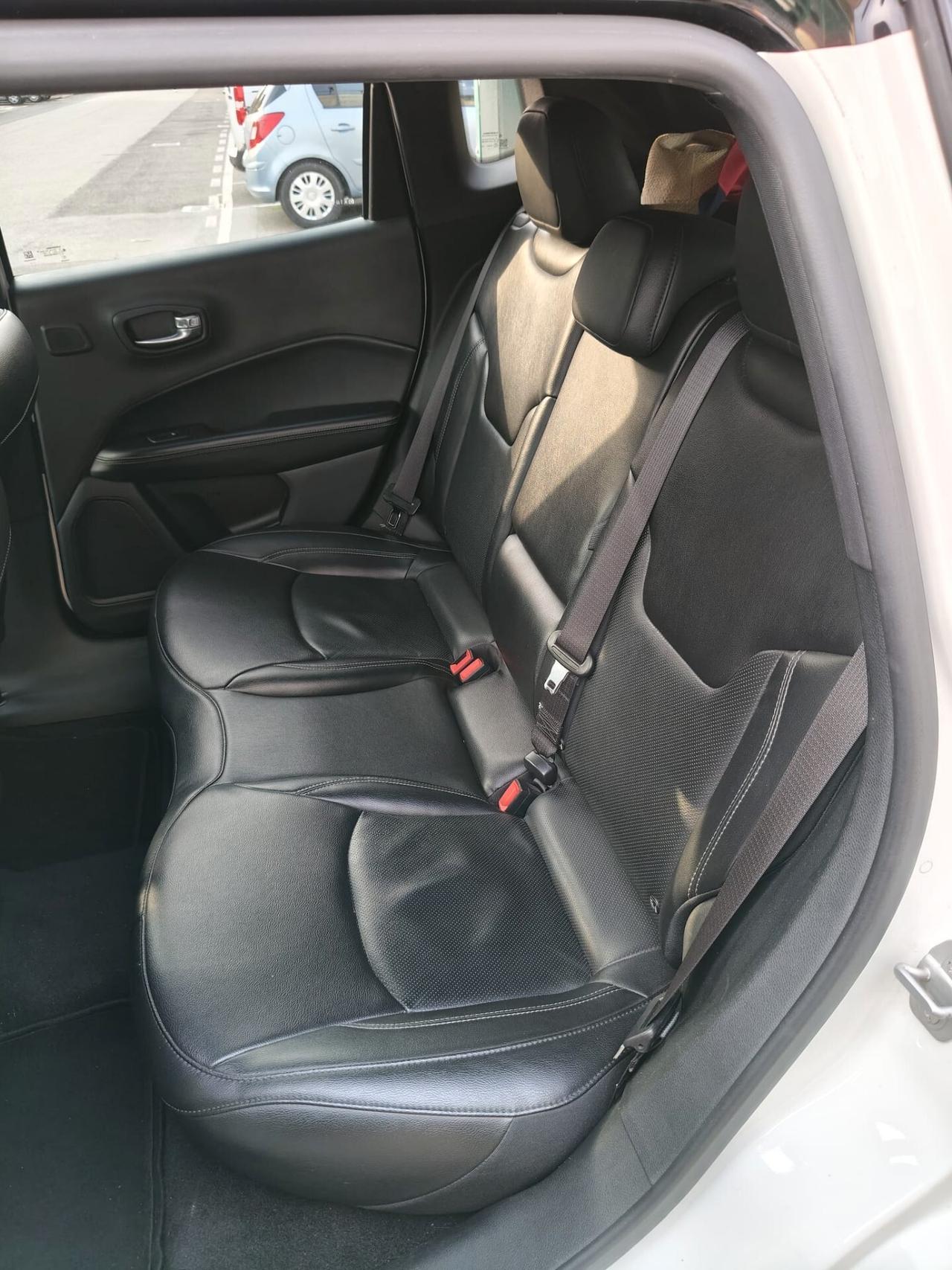 Jeep Compass cambio manuale