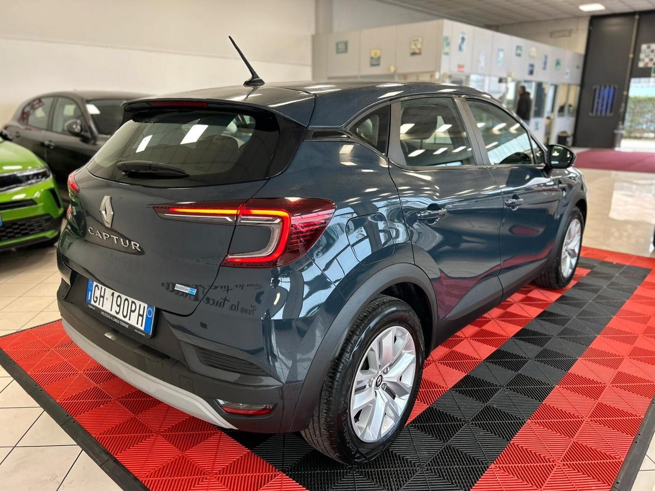 Renault Captur Full Hybrid E-Tech 145 CV Zen