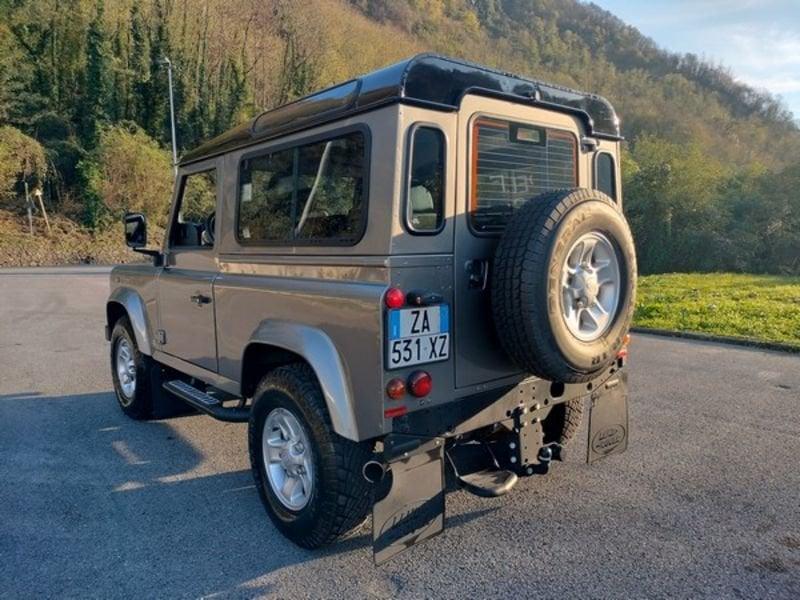 Land Rover Defender Defender 90 2.4 TD4 SE
