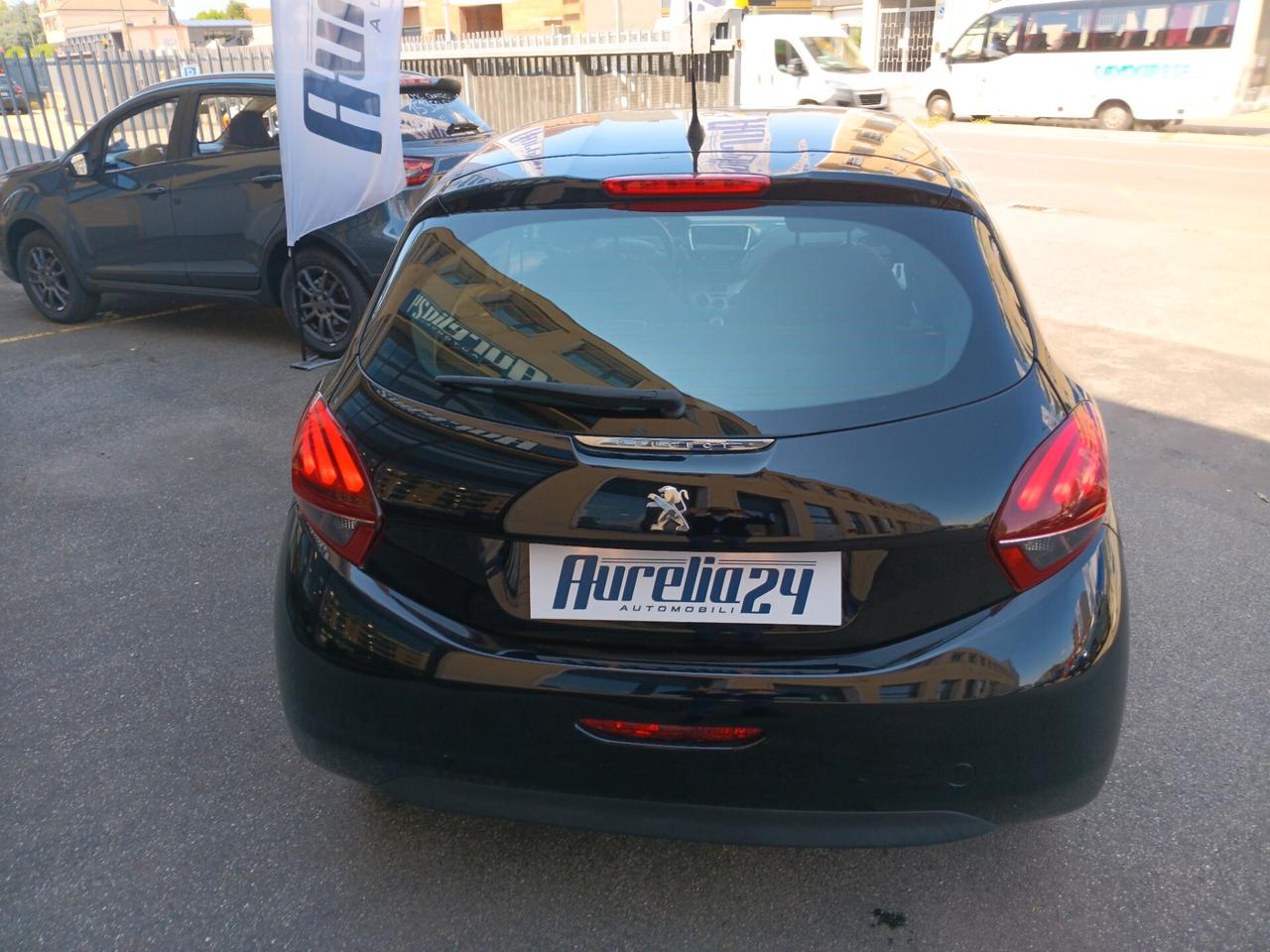 Peugeot 208 PureTech 68 5 LIKE NEOPATENTATO