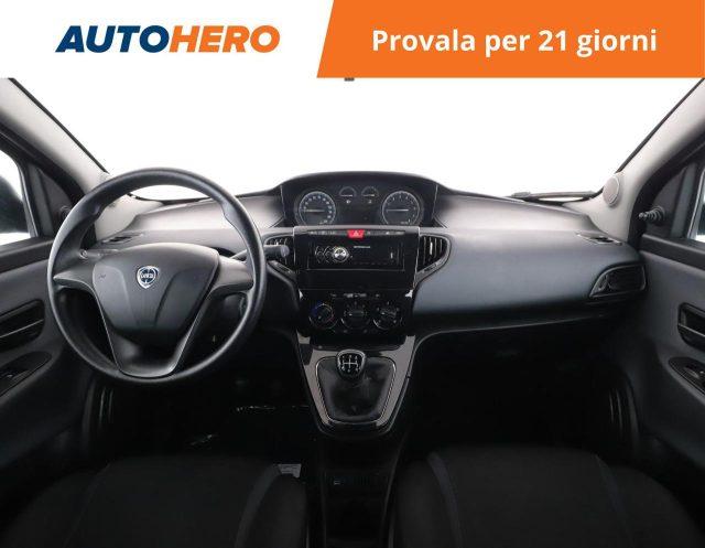 LANCIA Ypsilon 1.2 69 CV 5 porte Silver