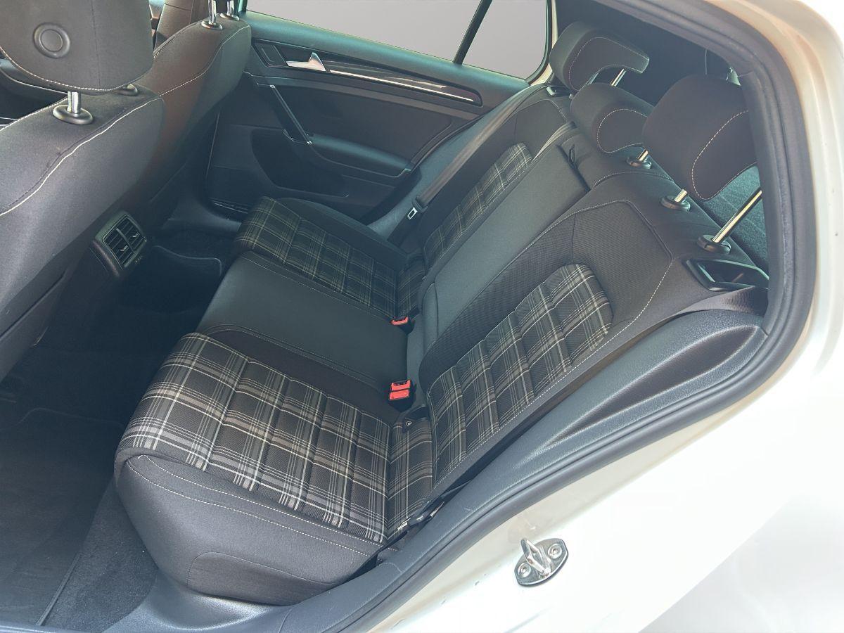 VOLKSWAGEN - Golf - GTD 2.0 TDI 184CV 5p. BlueMotion Technology