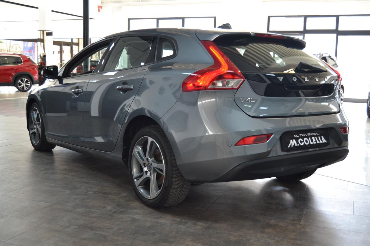 Volvo V40 1.6D2 115CV Momentum UniPro/Navi/Cruise