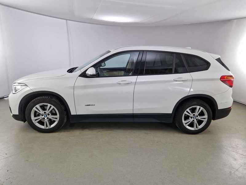 BMW X1 xDrive 18d Advantage Autom.