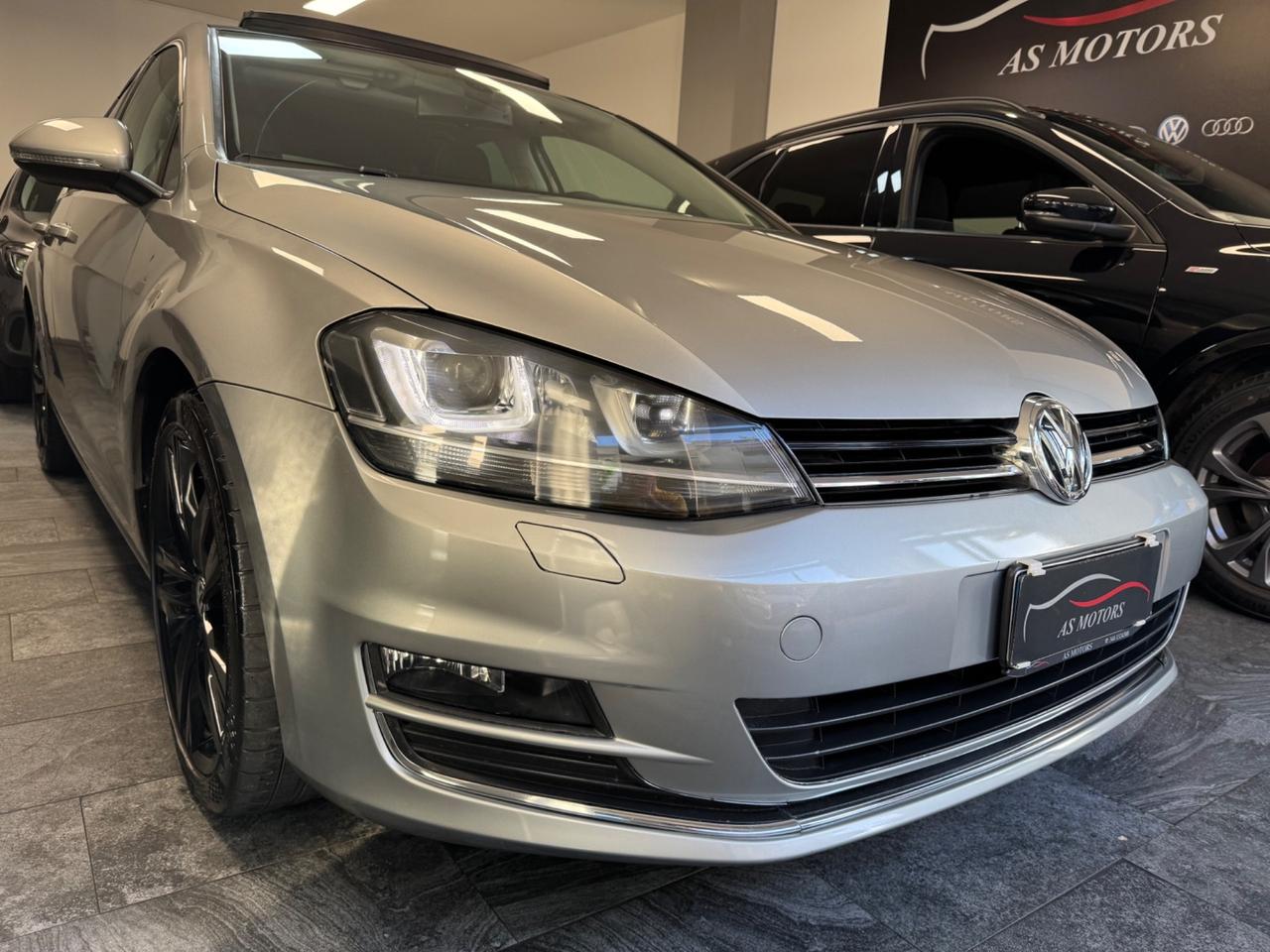 Volkswagen Golf 2.0 TDI 150 Cv DSG Finanziabile