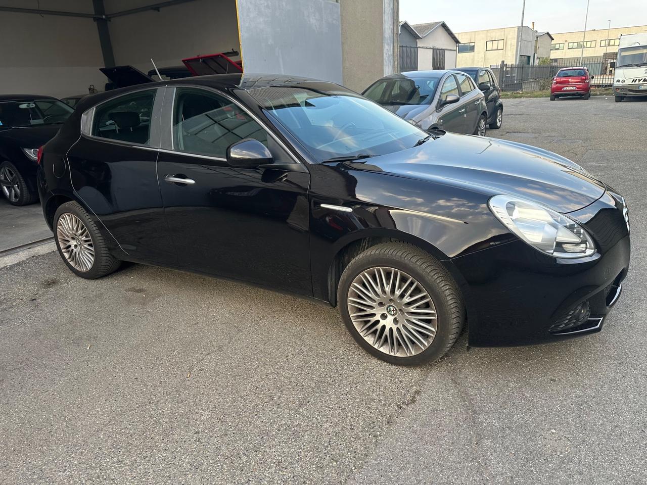 Alfa Romeo Giulietta 1.6 JTDm NEOPATENTATI