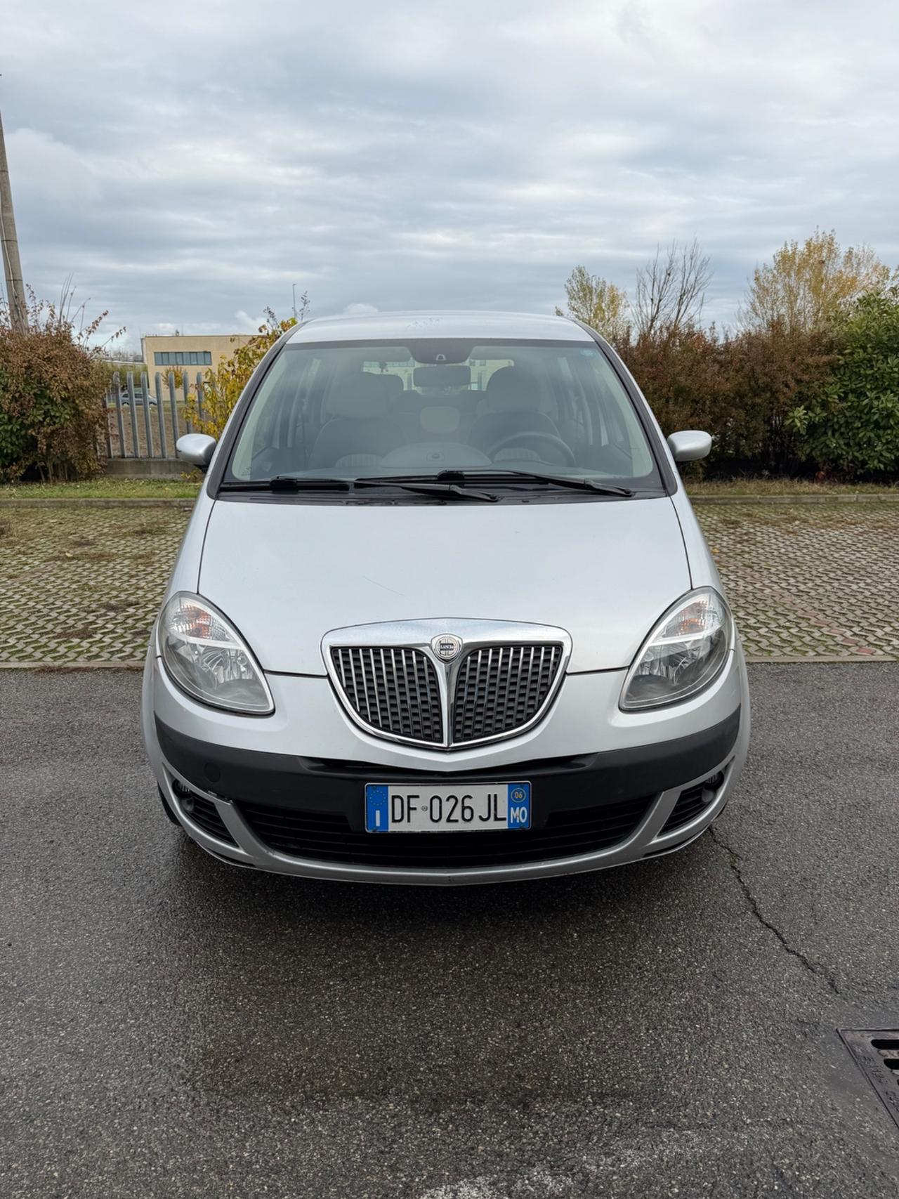 Lancia MUSA 1.4 16V Platino Plus